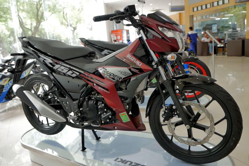 Cận cảnh Suzuki Raider R150 2022 vừa lên kệ tại Việt Nam, giá 50,99 triệu đồng
