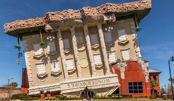 6 ngôi nhà đảo ngược độc đáo khắp thế giới: Sự sáng tạo phá vỡ mọi lối mòn