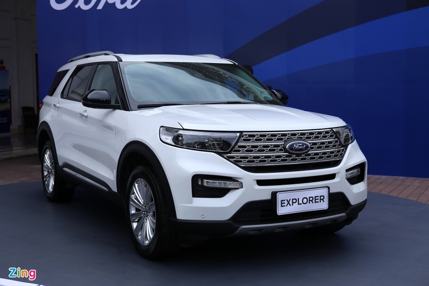 Nhiều hãng xe vẫn khan hàng tại Việt Nam, khách phải đợi dài