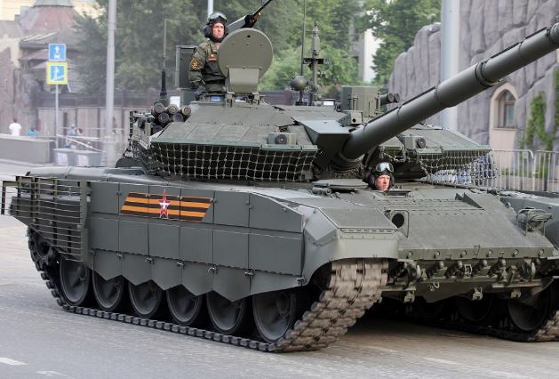 Khả năng sống sót của xe tăng T-90M trước tên lửa Javelin ở Ukraine