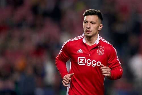 MU đàm phán với Ajax về Lisandro Martinez trong hôm nay