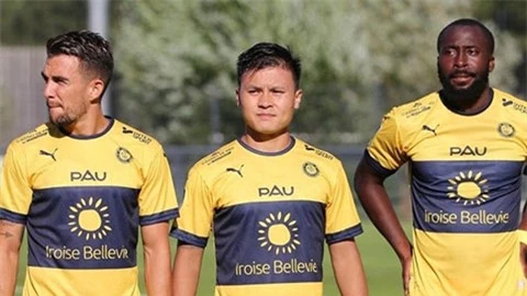 Quang Hải không ghi bàn vẫn được đội trưởng Pau FC khen ngợi
