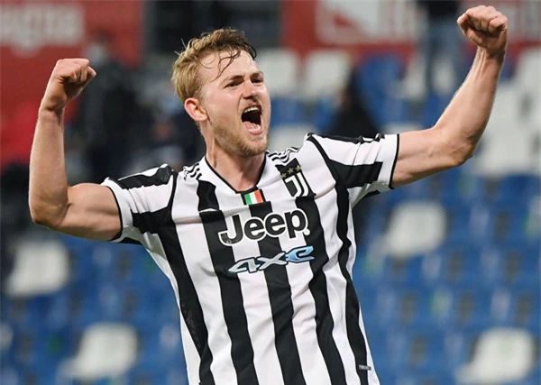 De Ligt chỉ thích sang Juventus