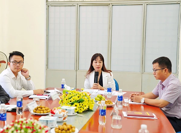 TS Vũ Thị Bích Hậu, Phó Giám đốc Sở KH&CN Đà Nẵng phát biểu tại hội thảo