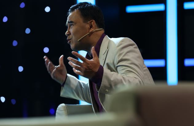 MC Quyền Linh: "Tôi nhắm mắt lại là thấy sự ám ảnh"