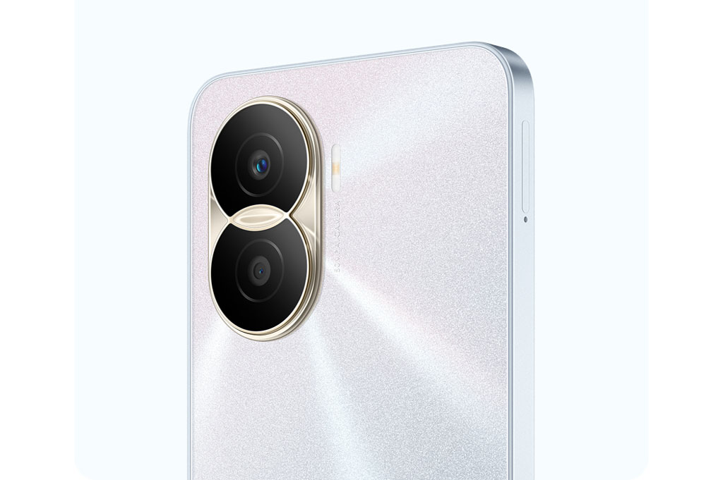 Smartphone 5G, RAM 12 GB, sạc 44W, giá gần 7 triệu đồng