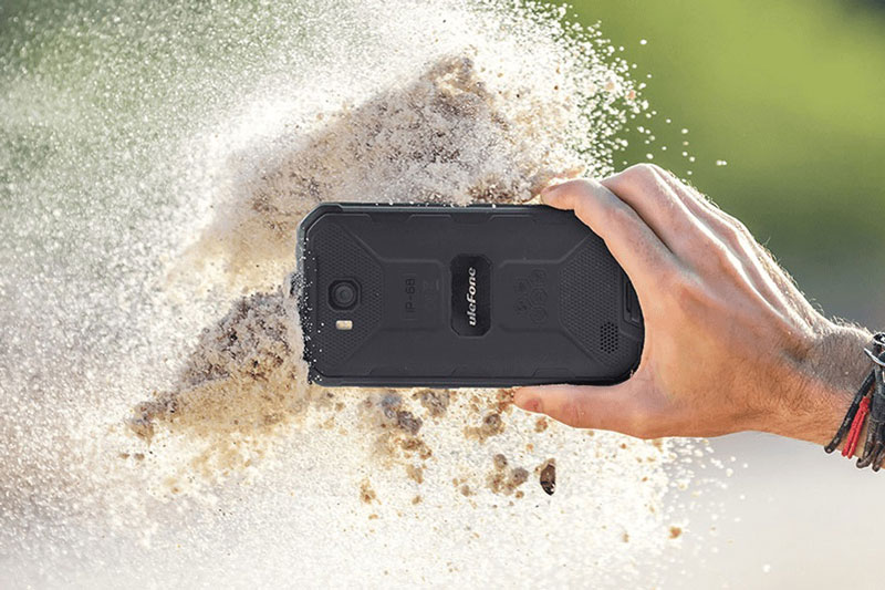 Smartphone ‘nồi đồng cối đá’, RAM 4 GB, giá gần 3 triệu đồng