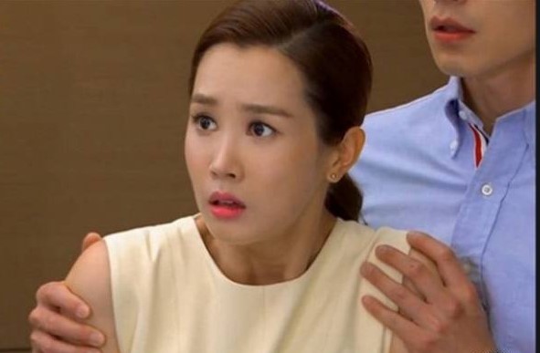 Suýt li hôn vì tưởng chồng ngoại tình mang vàng cho “người thứ 3”, vợ ân hận khi biết lí do thực sự