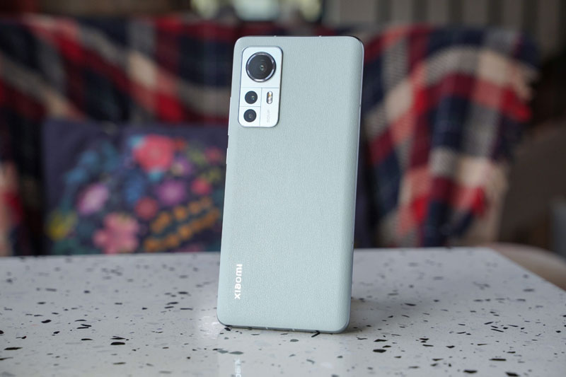 Xiaomi 12 5G giảm giá 4,54 triệu đồng tại Việt Nam