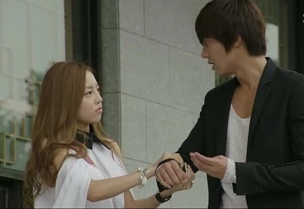 Chồng sắp cưới dẫn đi chợ, xem cách anh ta mua bán tôi chỉ muốn hủy hôn