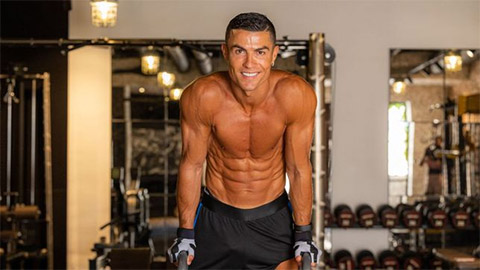 Nani gọi điện khuyên Ronaldo ở lại MU nhưng CR7 không nghe máy