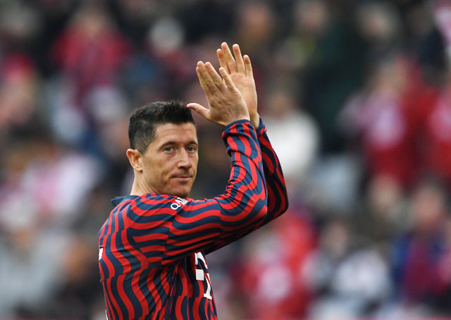 Lewandowski đến Camp Nou không phải vì tiền