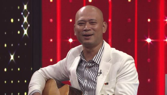 Cuộc hẹn cuối tuần: BTV Long Vũ khoe hình ảnh thời trẻ trên truyền hình