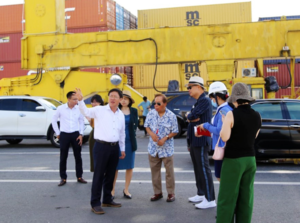 Tập đoàn F&B Holdings (Hàn Quốc) tìm cơ hội đầu tư cảng biển du lịch cỡ lớn tại Đà Nẵng