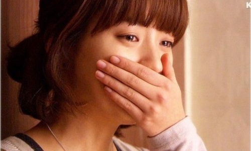 Cố bám theo bắt quả tang chồng ngoại tình, vợ sốc nặng khi biết danh tính của kẻ thứ 3