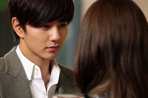 3 năm ngày gặp lại cô gái tôi từng ruồng bỏ, tôi sững sờ vì ngạc nhiên và xấu hổ