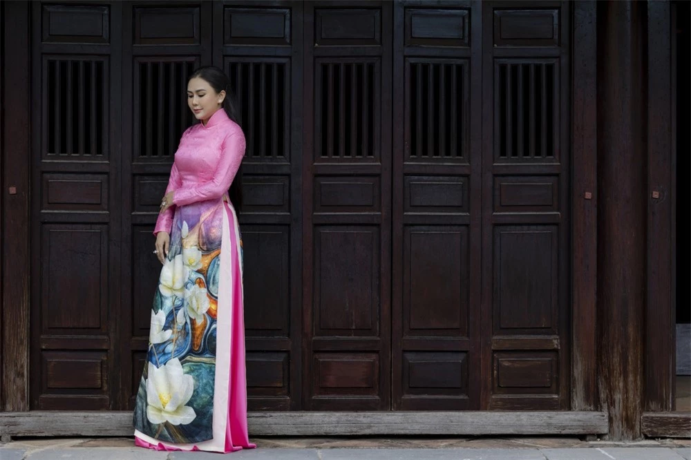 Hoa hậu Lý Kim Ngân duyên dáng trong tà áo dài  - Ảnh 9.