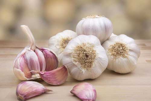 Chỉ vài tép tỏi vào "khung giờ vàng" này, chống được nhiều bệnh lại ngừa ung thư hiệu quả