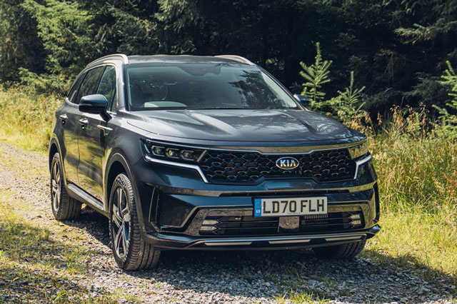 Top 10 xe hơi 7 chỗ đáng sở hữu nhất năm 2022: Vinh danh Kia Sorento