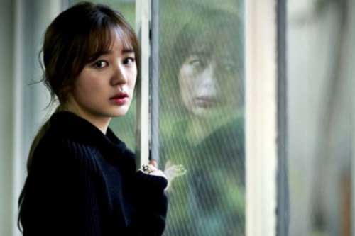 Rụng rời bắt gặp cảnh tượng trong phòng mẹ chồng, tôi bủn rủn không biết phải làm sao