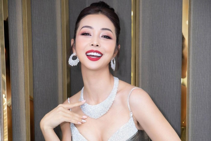 Hôn nhân viên mãn của Jennifer Phạm: Được gia đình chồng cưng chiều hết mức, con chung con riêng yêu thương nhau