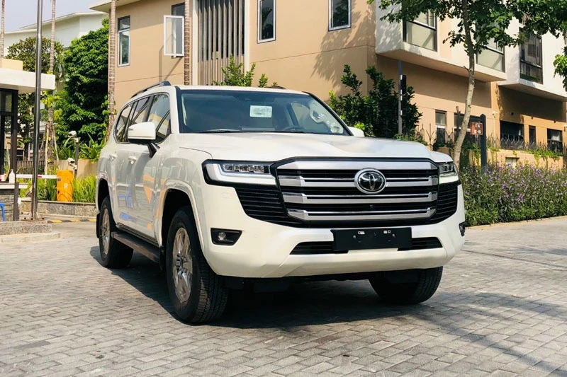 3. Toyota Land Cruiser (doanh số: 135 chiếc). Ảnh: Toyota Thăng Long.