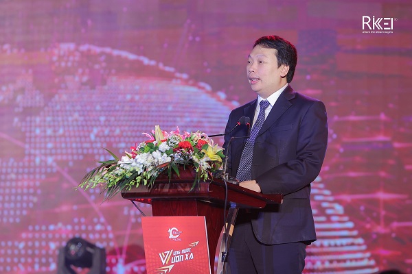 Bộ TT&TT "đặt hàng" Rikkeisoft mang công nghệ số vào từng ngóc ngách cuộc sống 