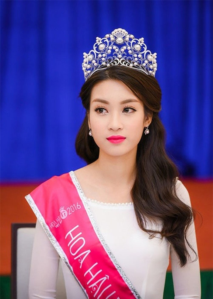 Hoa hậu Đỗ Mỹ Linh sau 6 năm đăng quang: Cả sự nghiệp lẫn tình duyên đều thăng hoa