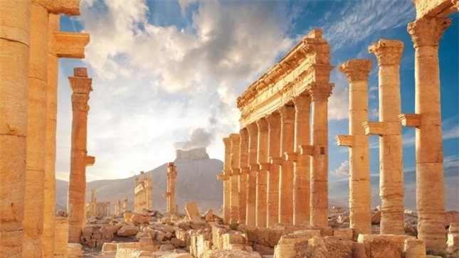 Vị thần bí ẩn 'chúa tể của vũ trụ' tại thị trấn La Mã cổ đại Palmyra là ai? ảnh 1