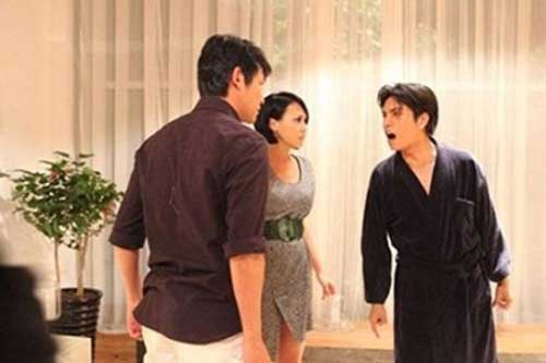 Gặp lại tình cũ của vợ, chồng cay cú "thằng con tao giống mày lắm", nào ngờ chết đứng nhận được câu này