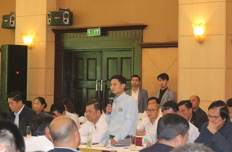Ông Nguyễn Đăng Bằng – Giám đốc HTX Dịch vụ Nông lâm nghiệp Nam Hà, kiến nghị thực trạng người dân bán đất nông nghiệp.