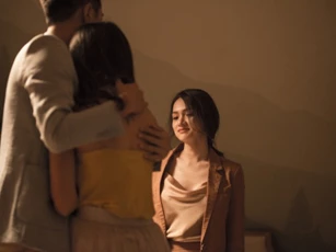 Vợ chỉ cần làm điều này chồng sẽ "phát cuồng khi yêu", cả đời không ngoại tình