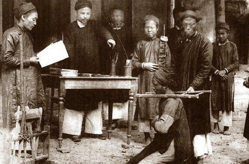 Lệ "Bát nghị" là gì?