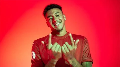 Lingard gia nhập Nottingham Forest, lương cao ngất ngưởng