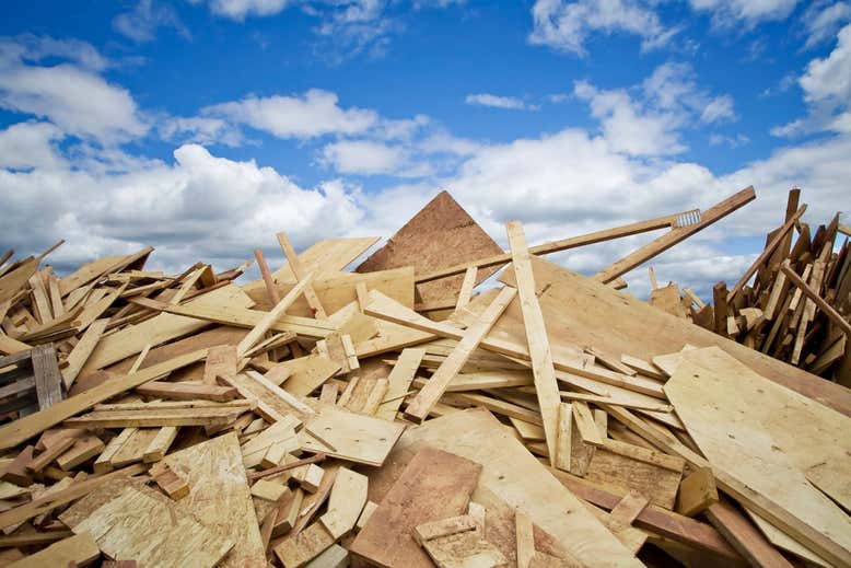 Chemically recycling wood to make steel-like material