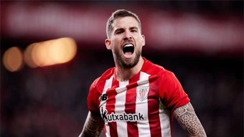 Barca chuyển hướng sang Inigo Martinez sau khi hụt Kounde