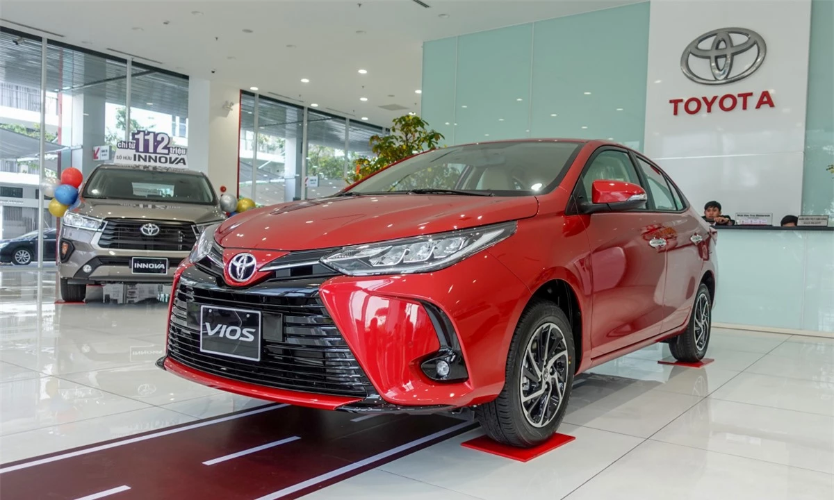 Toyota Vios vừa tăng giá 6 triệu đồng, đại lý tung khuyến mãi đến hơn 40 triệu đồng 161448