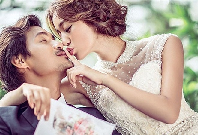 Dùng tiền để quyến rũ trai đẹp, cô chủ giàu có nhận cái kết chẳng ai có thể ngờ