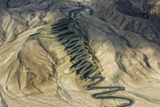 Cung đường hơn 600 khúc cua gấp: Nỗi ám ảnh của người say xe, thách thức cả những ''tay lái lụa''