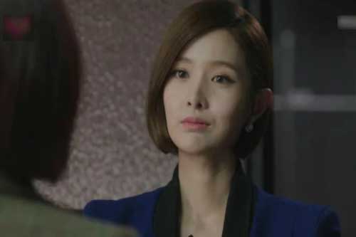 Ngoài 40 tuổi, vợ vẫn ham muốn vô độ khiến tôi đêm ngày sợ cô ấy ngoại tình