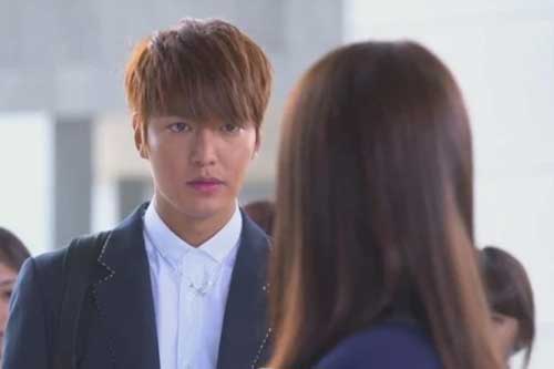 Sau đám cưới, 3 năm vợ chồng anh chưa bao giờ về lại nhà ngoại vì lý do khiến tôi sững sờ