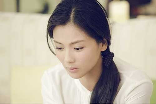 Anh nói với tôi bị ngã xe thành ra "bất lực", để rồi điếng người khi phát hiện ra anh vụng trộm bên ngoài