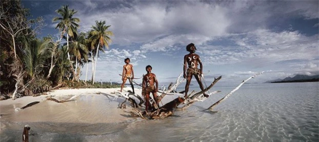   Ni Vanuatu Men Rah, đảo Lava  