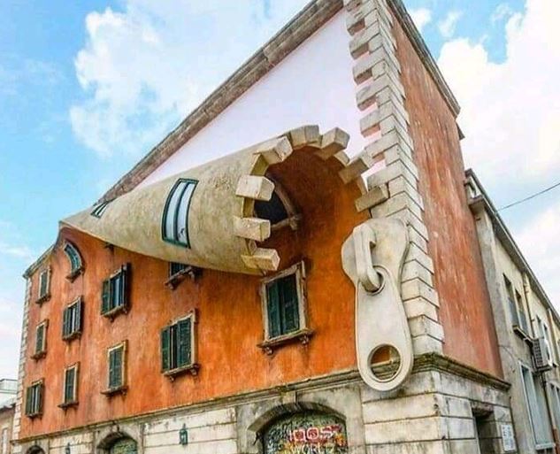 30 công trình kỳ lạ nhất thế giới