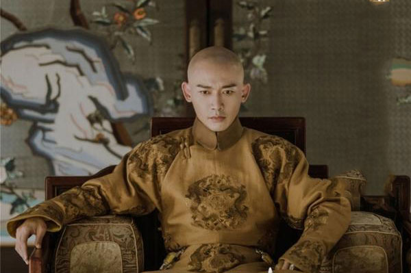 Lý do vì sao chúng ta không bao giờ biết nhan sắc thật của vua Càn Long và các Hoàng đế Trung Quốc