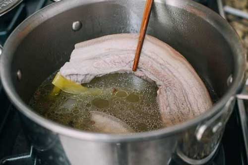 Sai lầm tai hại khi chế biến thịt lợn, vừa mất hết dinh dưỡng lại dễ gây độc cơ thể