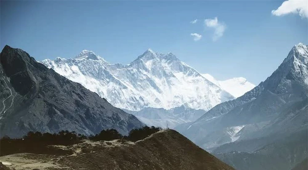 10 ngọn núi đẹp nhất thế giới năm 2022: Châu Á sở hữu 2 cái tên nổi tiếng bậc nhất - Ảnh 8.