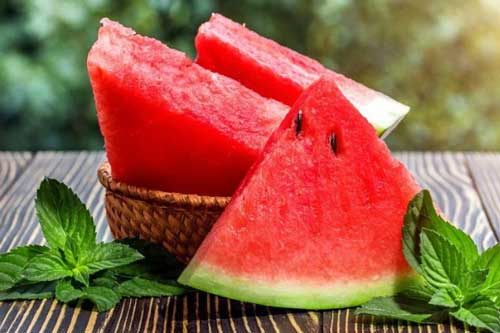 Người hiểu biết không bao giờ để 10 thứ này vào tủ lạnh: Mất hết chất bổ còn biến tính gây ngộ độc