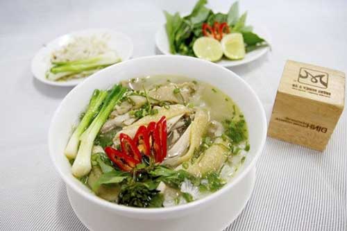 Bí quyết nấu phở gà ngon mê ly khiến chồng con "gật gù", ăn liền mấy bát