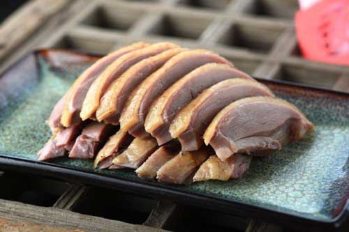 Luộc vịt cứ cho thêm thứ này, thịt thơm nức chẳng còn mùi hôi lại giòn tan trong miệng